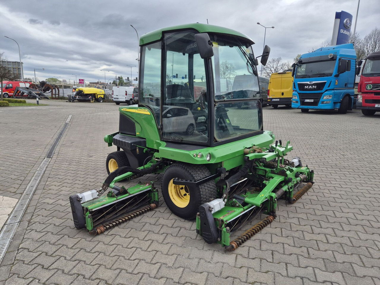 John Deere 1905 4WD / 2010 / Serviced / Cabin - Cortador de grama: foto 4 John Deere 1905 4WD / 2010 / Serviced / Cabin - Cortador de grama: foto 4