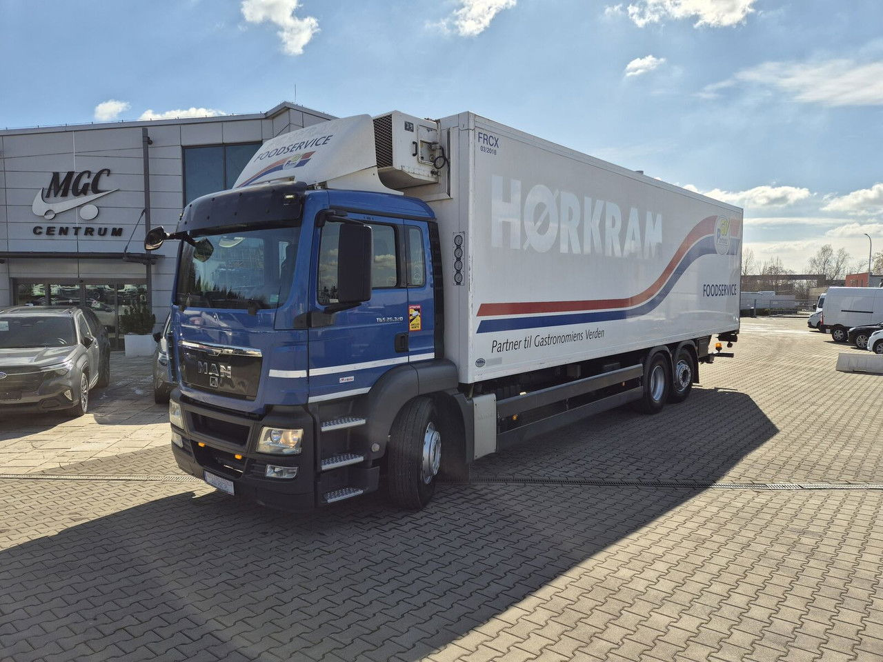 MAN TGS 26.320 24 EP / Technical warranty All Europe Frigoblock/ - Camião frigorífico: foto 2 MAN TGS 26.320 24 EP / Technical warranty All Europe Frigoblock/ - Camião frigorífico: foto 2