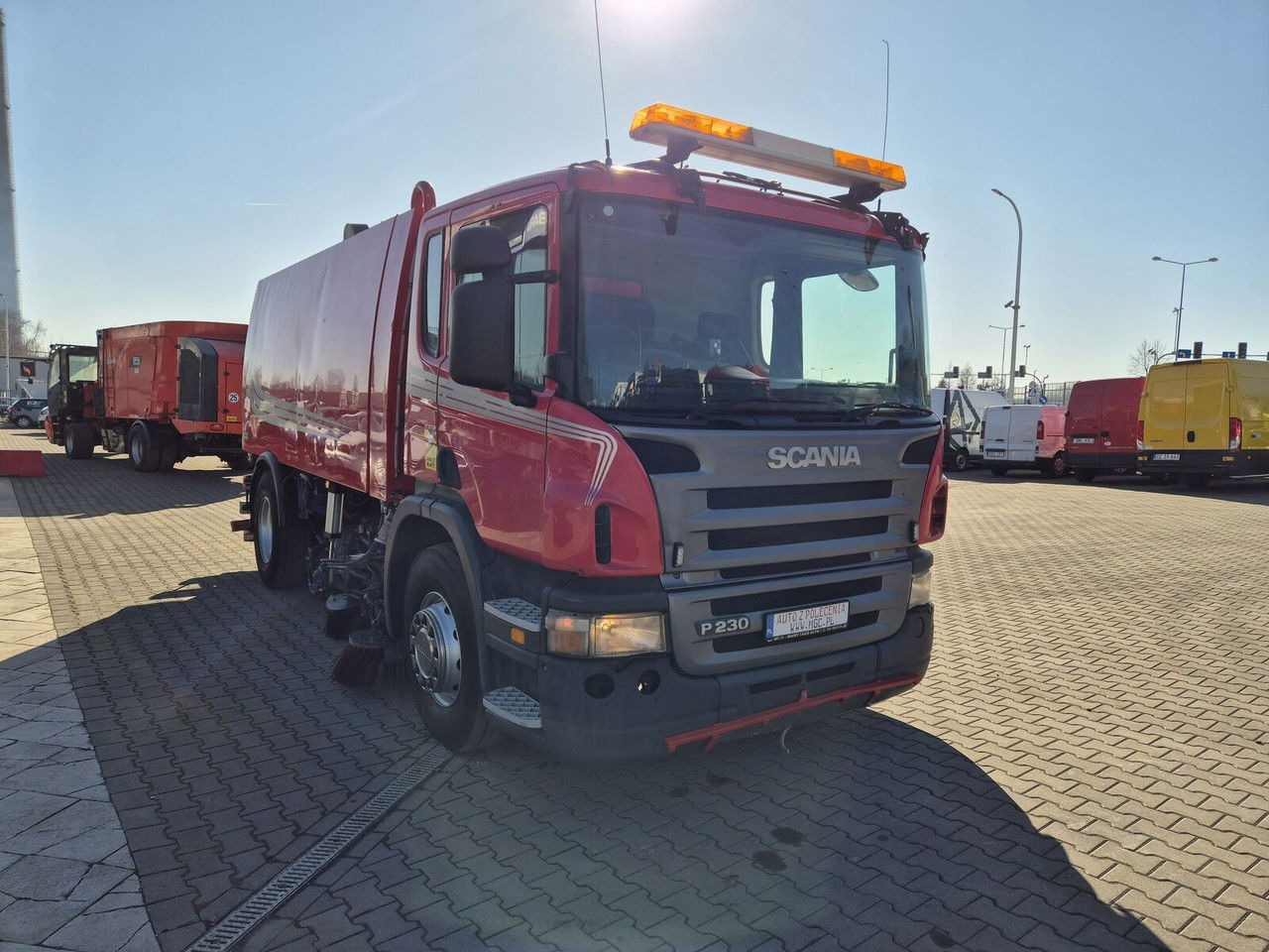 Scania P230 4X2 / Sweeper / Johnston VX800 / Sprayer / LOW Mileage / - Varredora urbana: foto 4 Scania P230 4X2 / Sweeper / Johnston VX800 / Sprayer / LOW Mileage / - Varredora urbana: foto 4