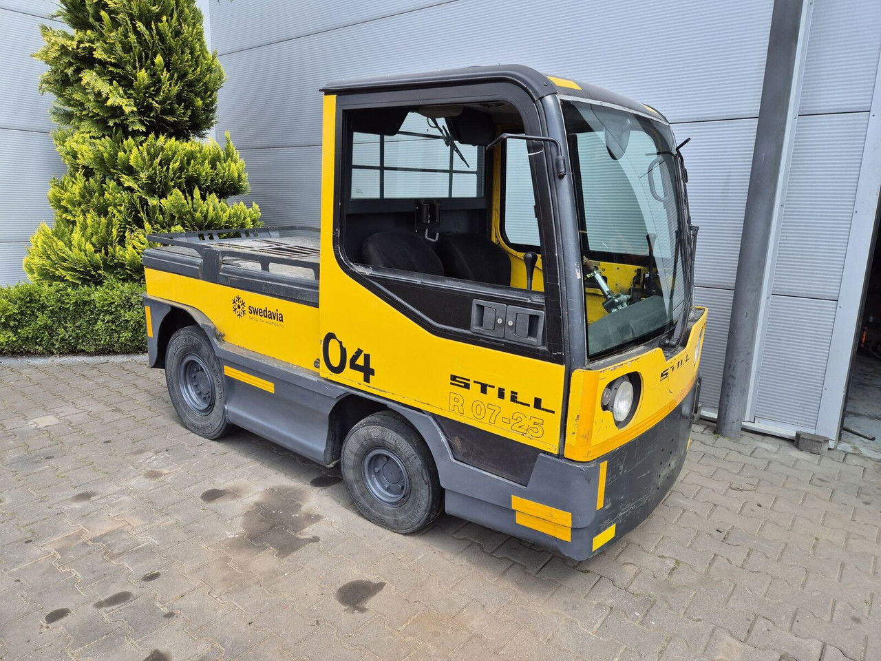 Still R 07-25 , NO Battery , NEW Tires - Trator elétrics: foto 1 Still R 07-25 , NO Battery , NEW Tires - Trator elétrics: foto 1