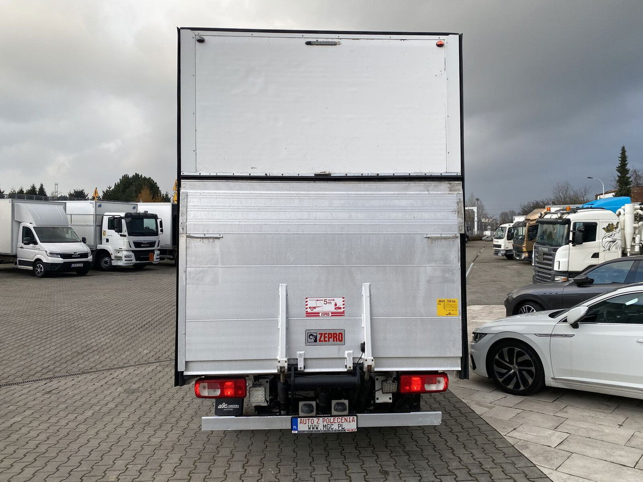 Leasing de Volkswagen Crafter 2.0 TDI 177HP / High Container / Lift 750KG / Super Cond  Volkswagen Crafter 2.0 TDI 177HP / High Container / Lift 750KG / Super Cond: foto 10
