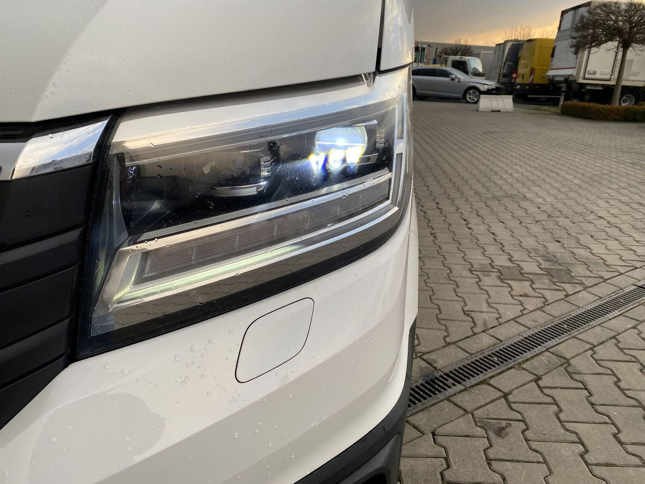 Leasing de Volkswagen Crafter 2.0 TDI 177HP / High Container / Lift 750KG / Super Cond  Volkswagen Crafter 2.0 TDI 177HP / High Container / Lift 750KG / Super Cond: foto 30