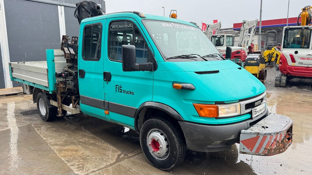 Iveco Daily 65 C15 stake body - Hiab 045-3 - 7.5M - Carrinha de caixa aberta: foto 3 Iveco Daily 65 C15 stake body - Hiab 045-3 - 7.5M - Carrinha de caixa aberta: foto 3
