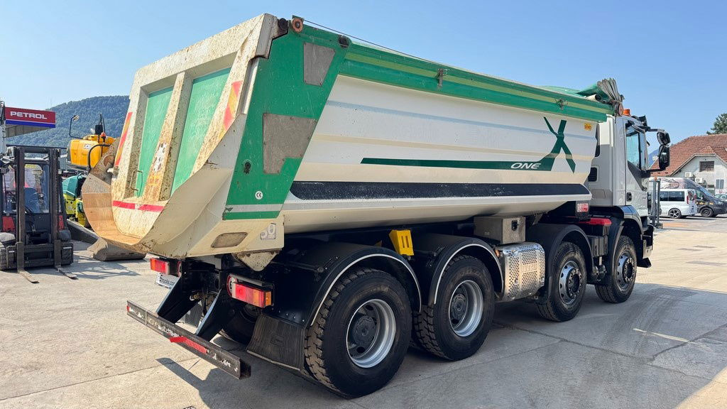 Iveco Trakker AD410T45 8x4 20m3 - hydr. back - 72.000km - Camião basculante: foto 5 Iveco Trakker AD410T45 8x4 20m3 - hydr. back - 72.000km - Camião basculante: foto 5