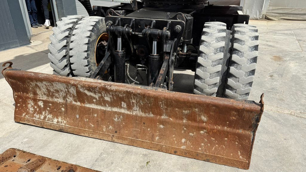 JCB JS175W - 2019 Year - 6640 Hours - Stabilizers - Escavadeira de rodas: foto 5 JCB JS175W - 2019 Year - 6640 Hours - Stabilizers - Escavadeira de rodas: foto 5