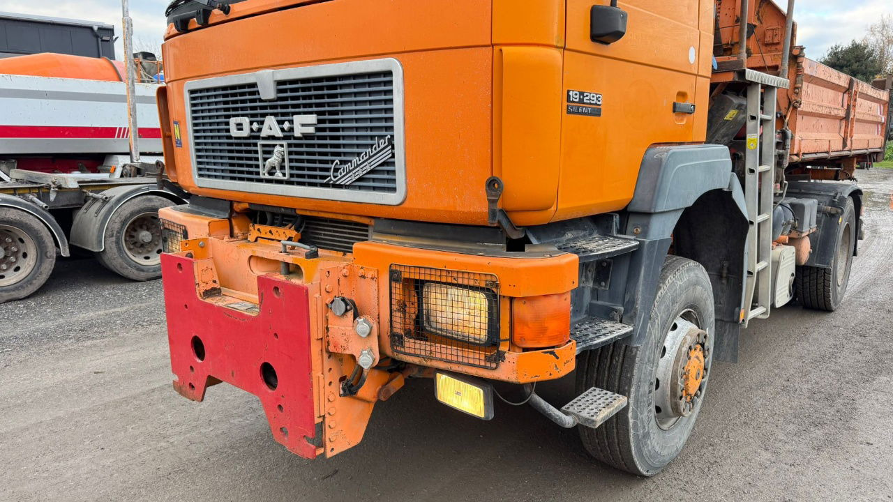 MAN 19.293 4x4 tipper 14.8M - remote control - Camião basculante: foto 2 MAN 19.293 4x4 tipper 14.8M - remote control - Camião basculante: foto 2