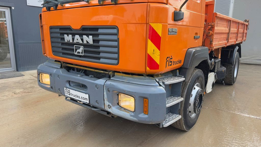MAN 19.463 4x2 tipper - spring - Camião basculante: foto 2 MAN 19.463 4x2 tipper - spring - Camião basculante: foto 2