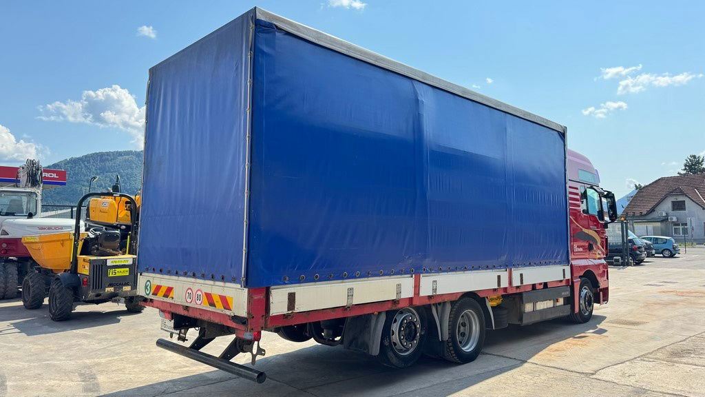 MAN TGX 26.440 6x2 box truck - retarder - lifting+steering axle - Camião furgão: foto 4 MAN TGX 26.440 6x2 box truck - retarder - lifting+steering axle - Camião furgão: foto 4
