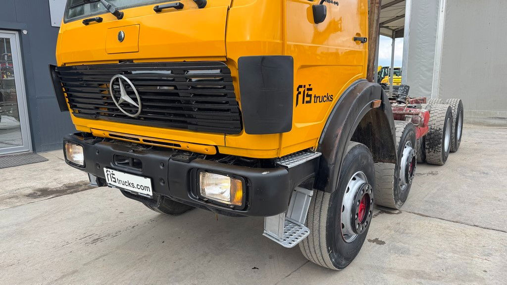 Mercedes-Benz 3228 8x4 chassis - v8 - Camião chassi: foto 2 Mercedes-Benz 3228 8x4 chassis - v8 - Camião chassi: foto 2