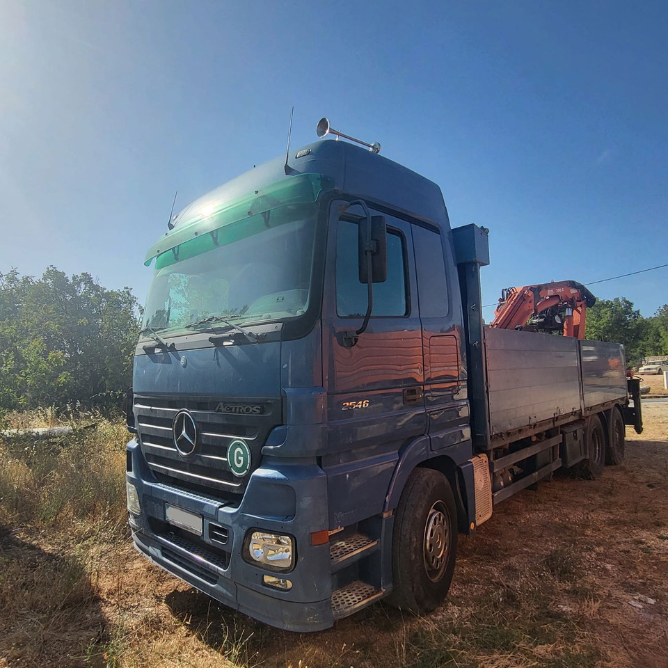Mercedes-Benz Actros 2546 L 6x2 stake body - crane Atlas 200.2 - Camião de caixa aberta/ Plataforma, Camião grua: foto 1 Mercedes-Benz Actros 2546 L 6x2 stake body - crane Atlas 200.2 - Camião de caixa aberta/ Plataforma, Camião grua: foto 1