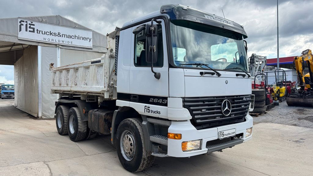 Mercedes-Benz Actros 2643 K 6x4 meiller tipper - Camião basculante: foto 4 Mercedes-Benz Actros 2643 K 6x4 meiller tipper - Camião basculante: foto 4