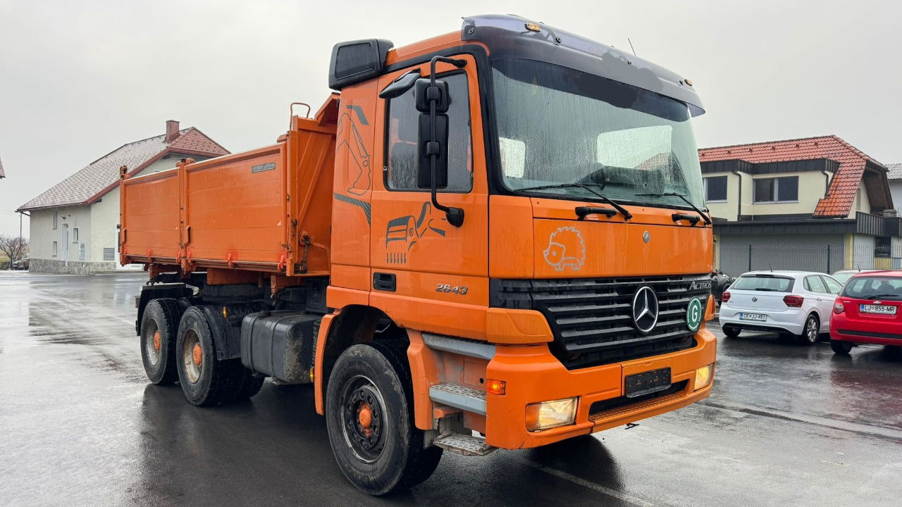 Mercedes-Benz Actros 2643 K 6x4 meiller tipper - TOP Condition - Camião basculante: foto 3 Mercedes-Benz Actros 2643 K 6x4 meiller tipper - TOP Condition - Camião basculante: foto 3
