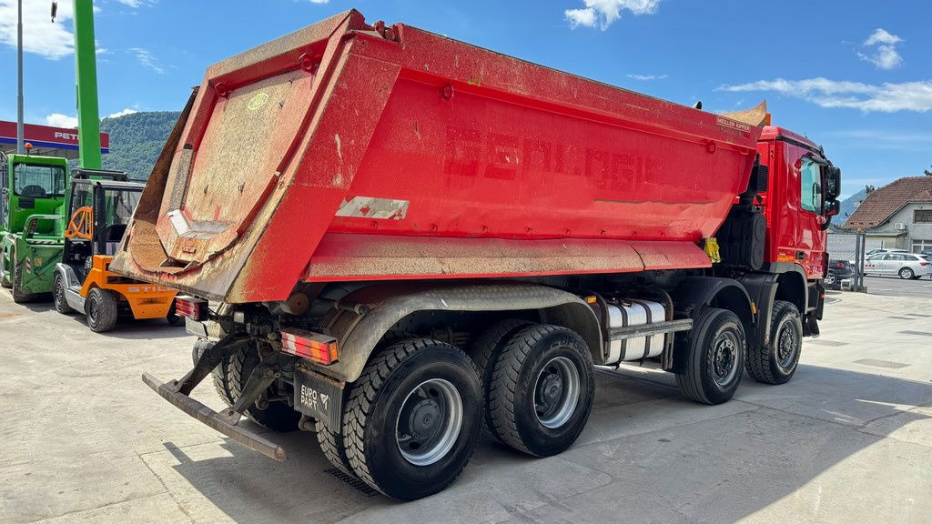 Mercedes-Benz Actros 4141 K 8x6 meiller mulda tipper - air condition - Camião basculante: foto 5 Mercedes-Benz Actros 4141 K 8x6 meiller mulda tipper - air condition - Camião basculante: foto 5