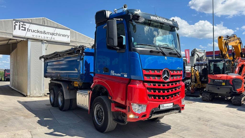 Mercedes-Benz Arocs 2658 6x4 - meiller bordmatic - retarder - Camião basculante: foto 3 Mercedes-Benz Arocs 2658 6x4 - meiller bordmatic - retarder - Camião basculante: foto 3