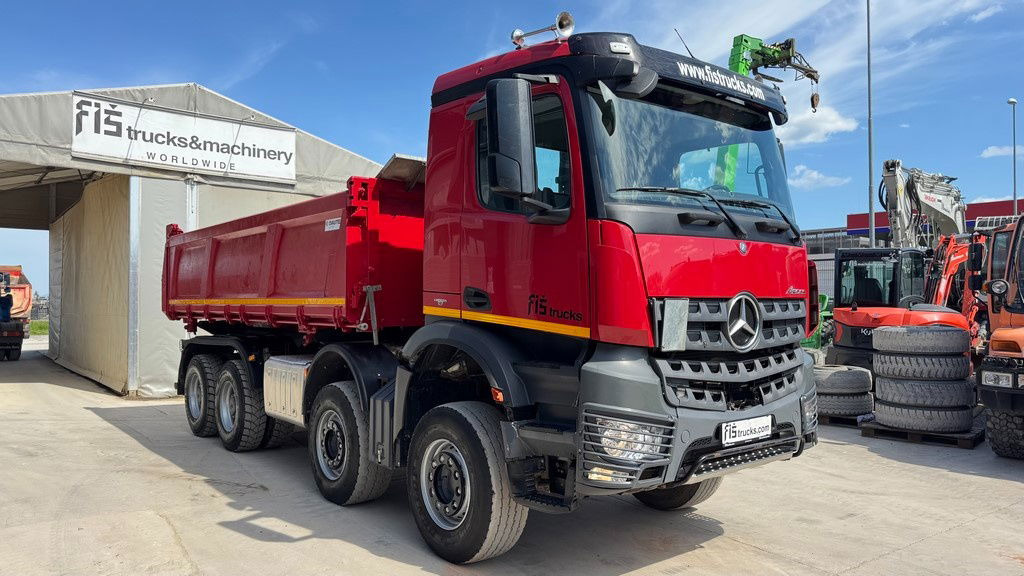 Mercedes-Benz Arocs 4145 8X4 tipper - bordmatic - Camião basculante: foto 3 Mercedes-Benz Arocs 4145 8X4 tipper - bordmatic - Camião basculante: foto 3