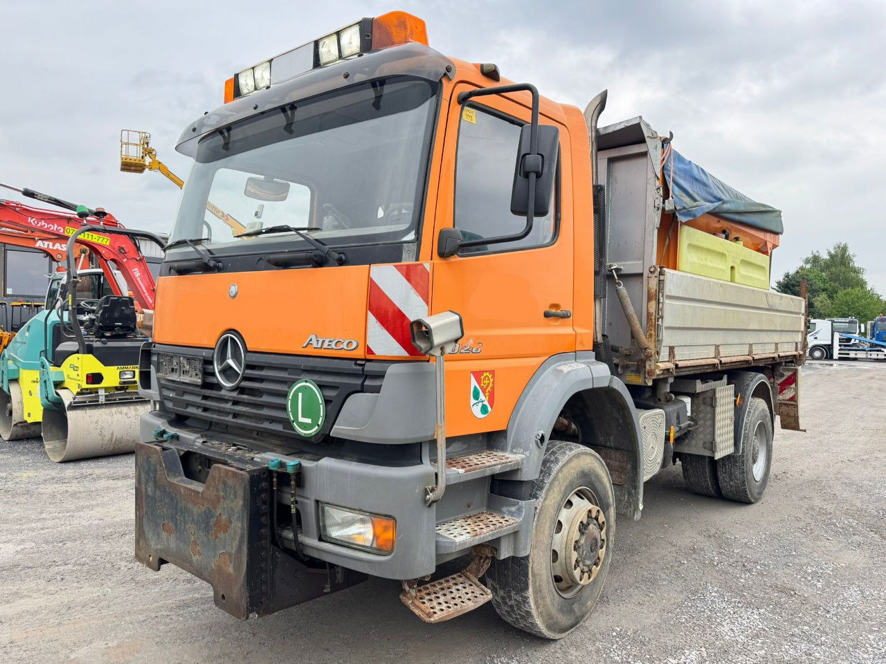 Mercedes-Benz Atego 1828 AK 4X4 meiller tipper - snow plow - salt spreader - Camião basculante: foto 1 Mercedes-Benz Atego 1828 AK 4X4 meiller tipper - snow plow - salt spreader - Camião basculante: foto 1