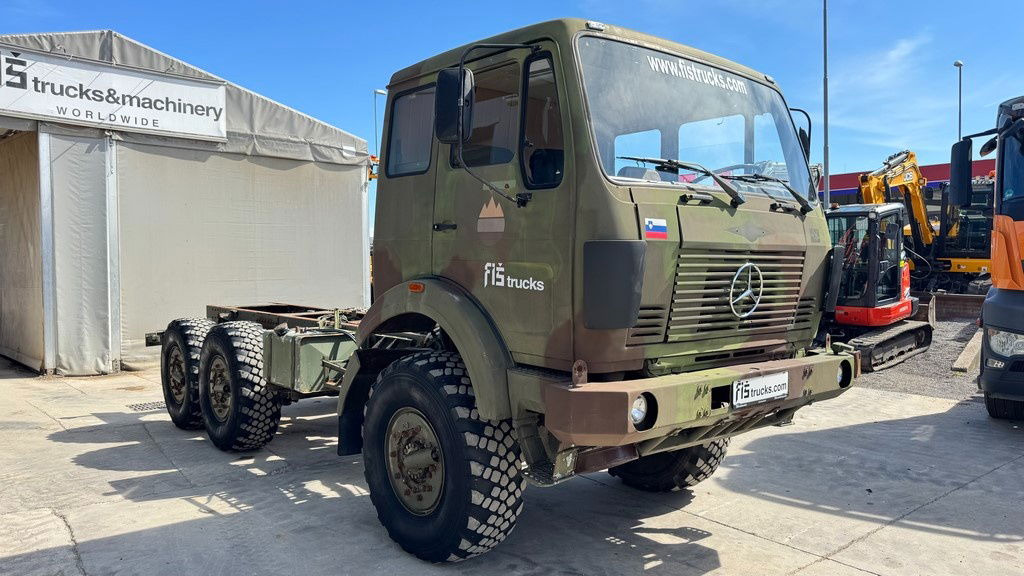 Mercedes-Benz FAP 2026 6x6 chassis - low km - Camião chassi: foto 3 Mercedes-Benz FAP 2026 6x6 chassis - low km - Camião chassi: foto 3