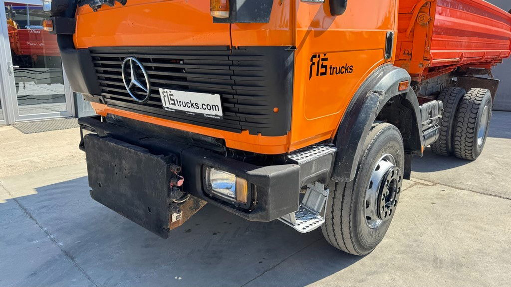 Mercedes-Benz SK 1820 AK 4x4 meiller tipper - Camião basculante: foto 2 Mercedes-Benz SK 1820 AK 4x4 meiller tipper - Camião basculante: foto 2