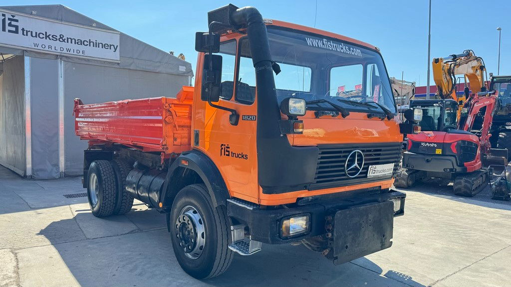 Mercedes-Benz SK 1820 AK 4x4 meiller tipper - Camião basculante: foto 3 Mercedes-Benz SK 1820 AK 4x4 meiller tipper - Camião basculante: foto 3