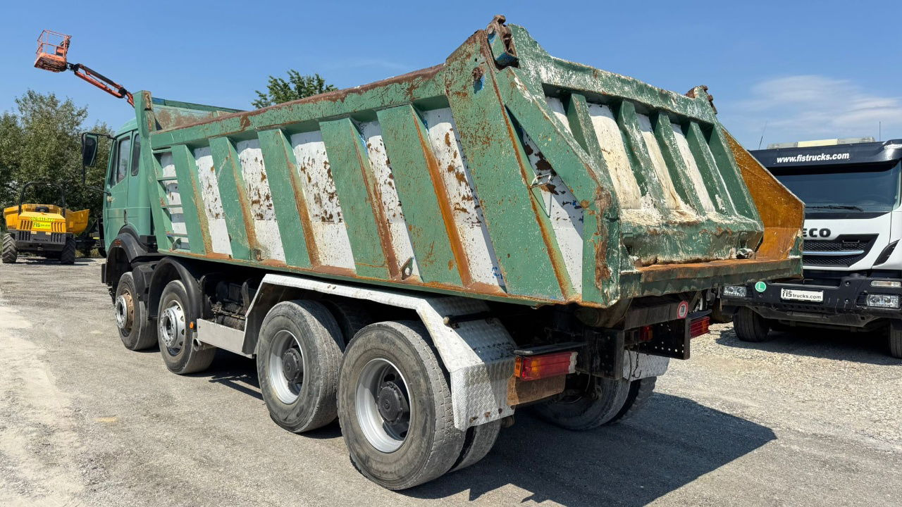 Mercedes-Benz SK 3235 8X4 tipper - V8 - Camião basculante: foto 5 Mercedes-Benz SK 3235 8X4 tipper - V8 - Camião basculante: foto 5