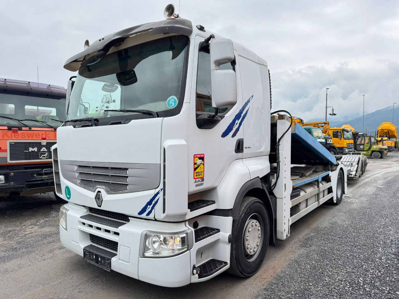 Renault Premium 460 4x2 LKW transporter + rolfo trailer - Camião transporte de veículos: foto 1 Renault Premium 460 4x2 LKW transporter + rolfo trailer - Camião transporte de veículos: foto 1