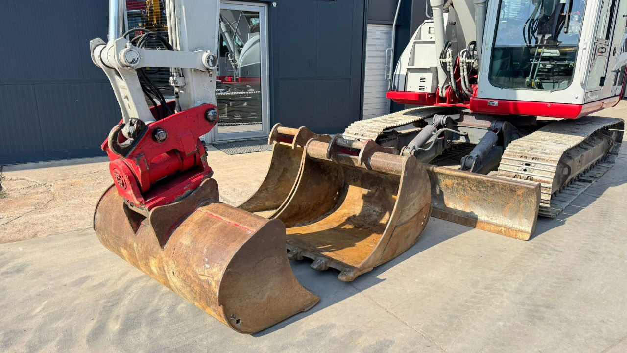Takeuchi TB2150R - 2017 Year - Powertilt - 3X Buckets - Escavadora de rastos: foto 5 Takeuchi TB2150R - 2017 Year - Powertilt - 3X Buckets - Escavadora de rastos: foto 5