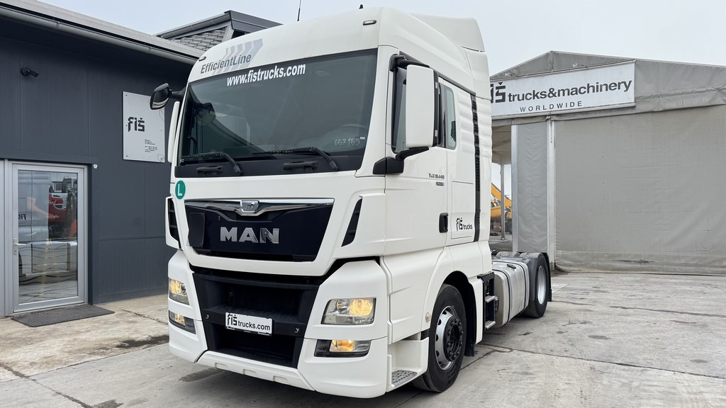 MAN TGX 18.440 4X2 tractor unit - retarder - Tractor: foto 1 MAN TGX 18.440 4X2 tractor unit - retarder - Tractor: foto 1