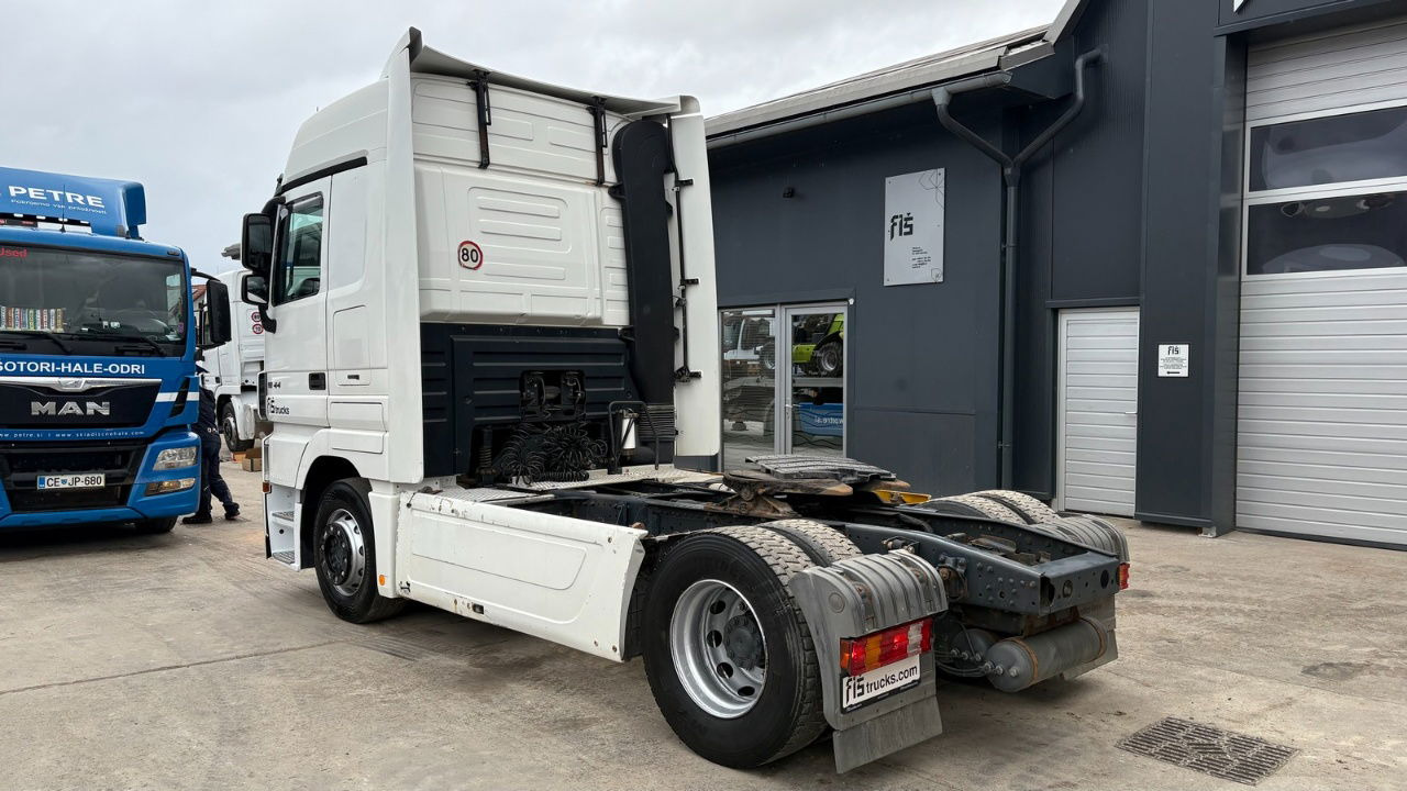 Mercedes-Benz Actros 1844 4x2 - tractor unit - retarder - Tractor: foto 4 Mercedes-Benz Actros 1844 4x2 - tractor unit - retarder - Tractor: foto 4