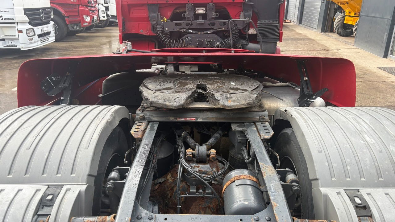 Mercedes-Benz Actros 1844 4x2 tractor unit - retarder - Tractor: foto 4 Mercedes-Benz Actros 1844 4x2 tractor unit - retarder - Tractor: foto 4