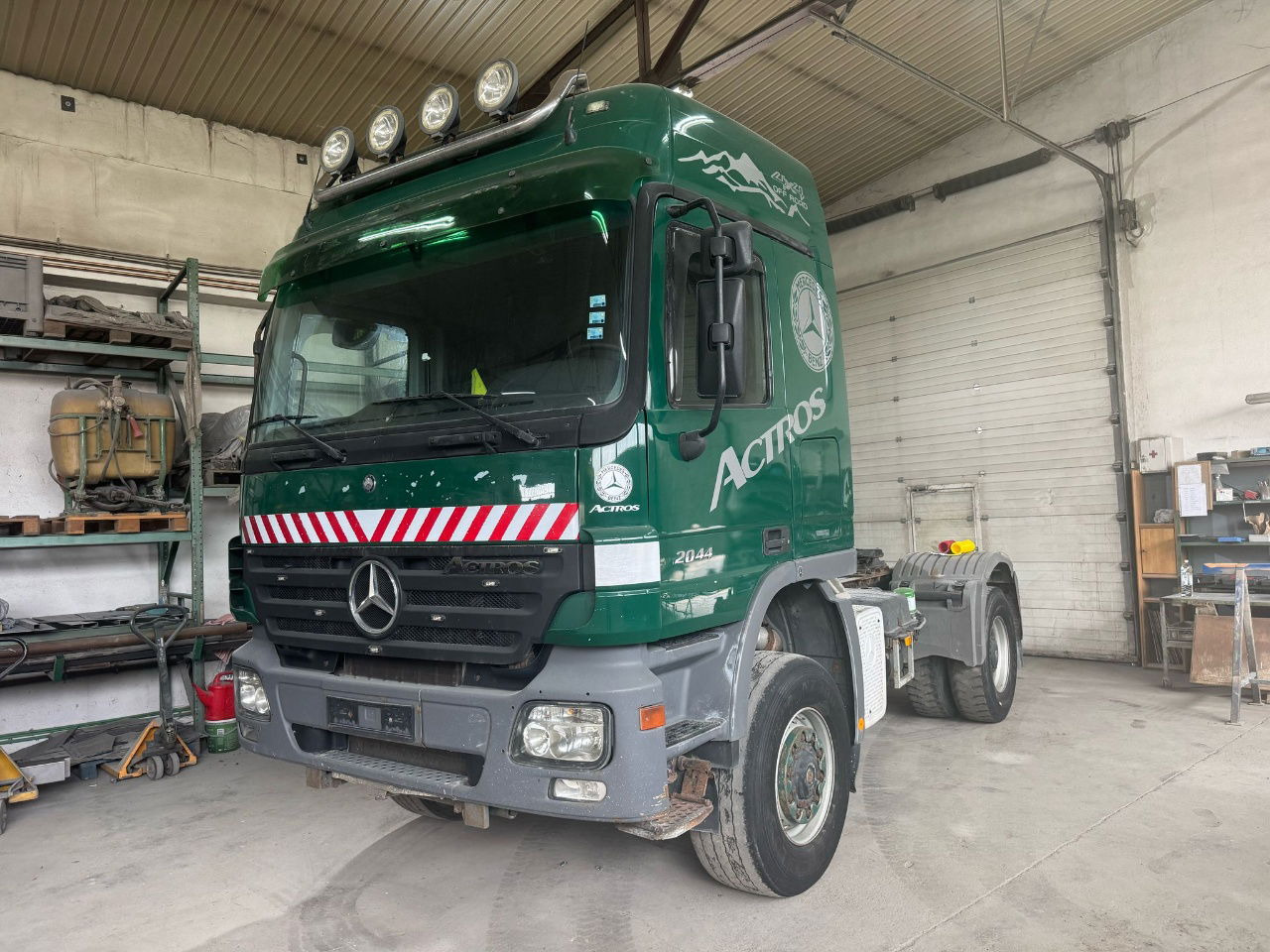 Mercedes-Benz Actros 2044 AS 4x4 tractor unit spring - eps - tipp. hydr. - Tractor: foto 1 Mercedes-Benz Actros 2044 AS 4x4 tractor unit spring - eps - tipp. hydr. - Tractor: foto 1