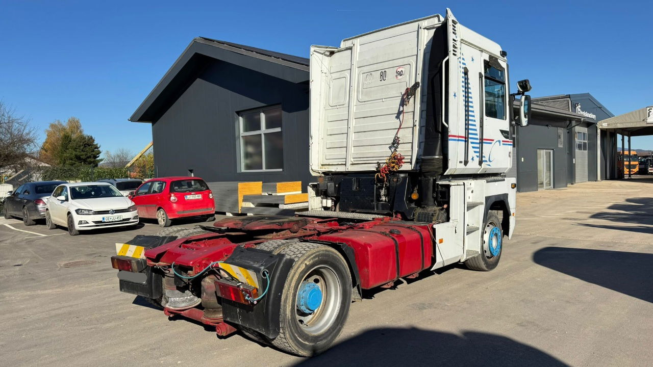 Renault Magnum 390 4X2 tractor unit - Tractor: foto 4 Renault Magnum 390 4X2 tractor unit - Tractor: foto 4