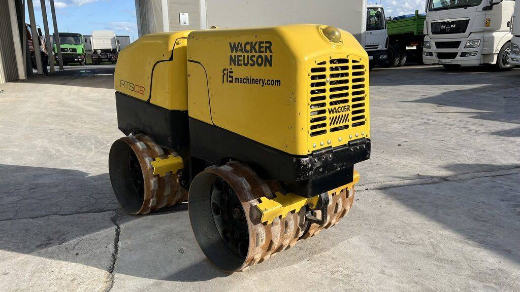 WACKER NEUSON Neuson RT 82 SC-2 - Remote Control - Compactador pequeno de asfalto: foto 3 WACKER NEUSON Neuson RT 82 SC-2 - Remote Control - Compactador pequeno de asfalto: foto 3