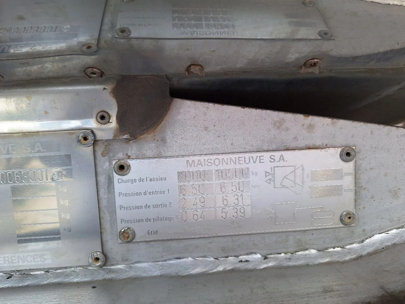 Semirreboque tanque para transporte de leite MAISONNEUVE S233RE: foto 12