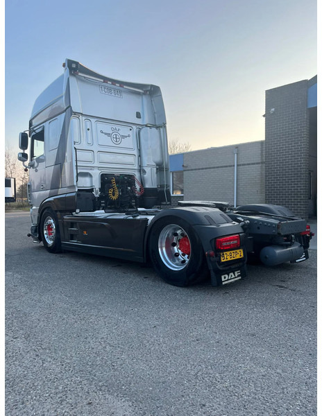 DAF XF 510 XF510 - Tractor: foto 3 DAF XF 510 XF510 - Tractor: foto 3