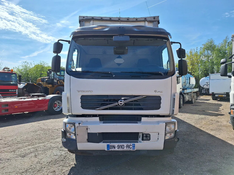 Volvo FE 300 FE 300 - Camião furgão: foto 2 Volvo FE 300 FE 300 - Camião furgão: foto 2