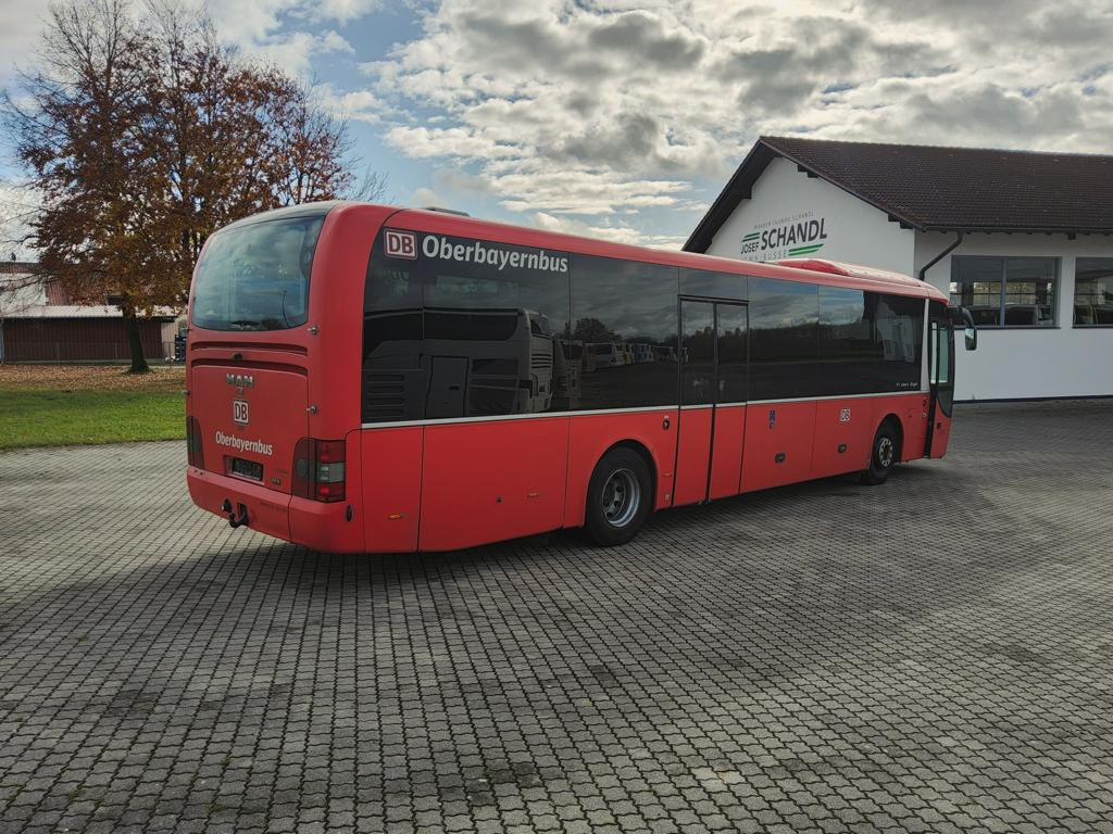 MAN Lion´s Regio R12 53+1+1 Sitze / Klima / 6 Gang - Ônibus suburbano: foto 4 MAN Lion´s Regio R12 53+1+1 Sitze / Klima / 6 Gang - Ônibus suburbano: foto 4