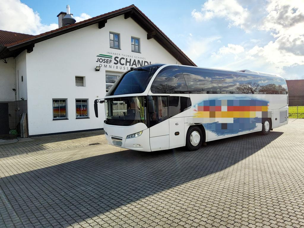 Neoplan Cityliner P14 6 gang manuell / WC / TÜV - Autocarro: foto 1 Neoplan Cityliner P14 6 gang manuell / WC / TÜV - Autocarro: foto 1