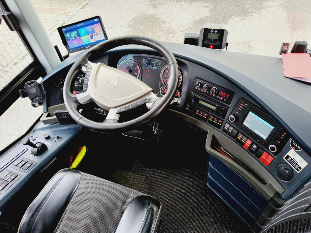 Ônibus panorâmico Neoplan Skyliner L P06 81+1+1 / BESONDERS gepflegt!: foto 7