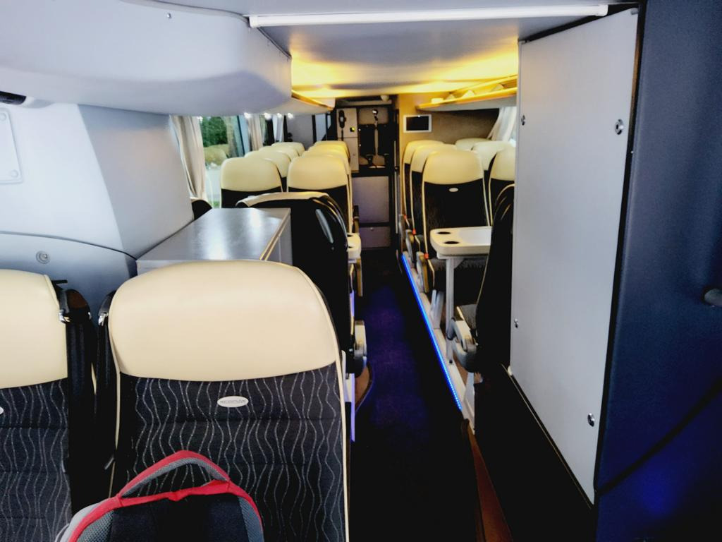Ônibus panorâmico Neoplan Skyliner L P06 81+1+1 / BESONDERS gepflegt!: foto 9