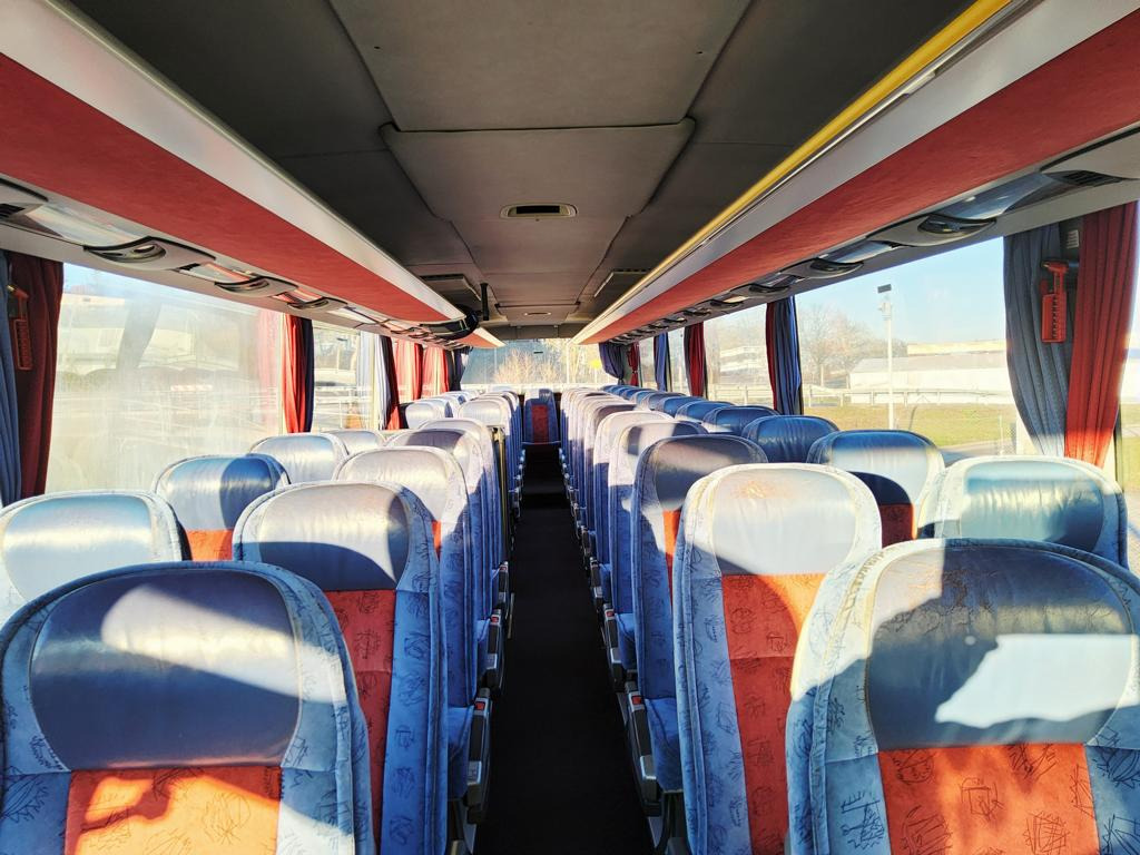 Setra S 415 GT HD 6 Gang / 50 Sitze - Autocarro: foto 5 Setra S 415 GT HD 6 Gang / 50 Sitze - Autocarro: foto 5