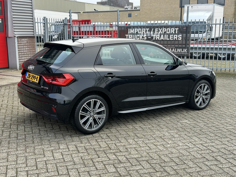 Audi A1 Sportback 25 TFSI Carplay NL Auto Epic Sportback - Automóvel: foto 2 Audi A1 Sportback 25 TFSI Carplay NL Auto Epic Sportback - Automóvel: foto 2