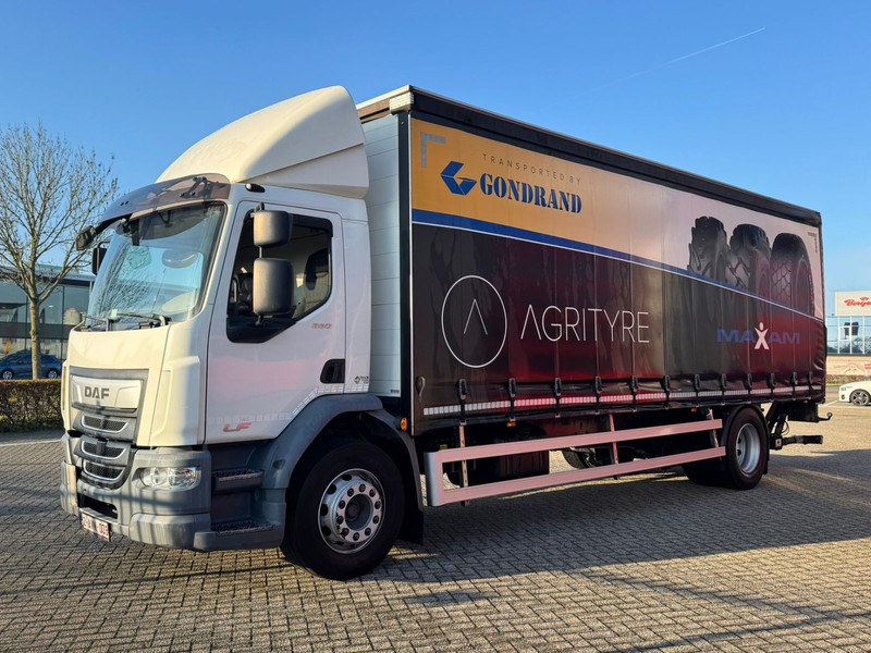 DAF LF260 Km 158.729 - Camião de lona: foto 2 DAF LF260 Km 158.729 - Camião de lona: foto 2