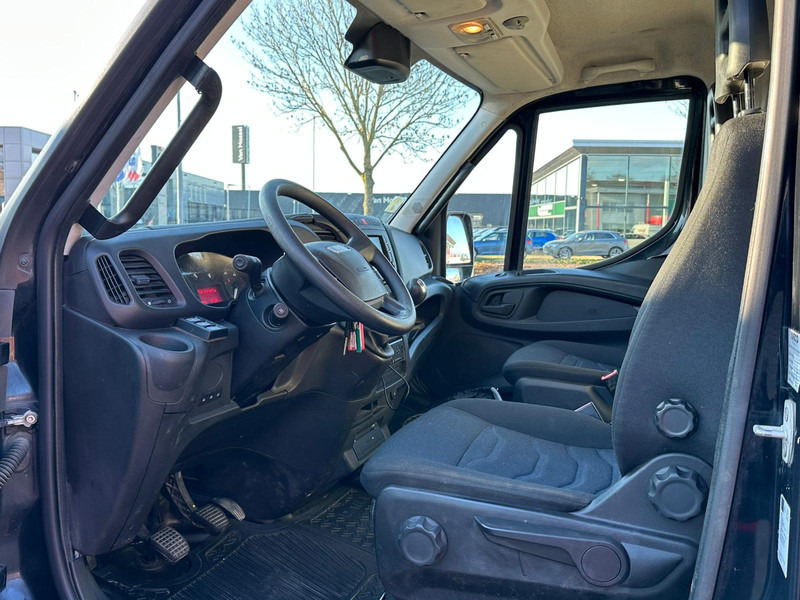 Iveco 50C18 - Furgão: foto 5 Iveco 50C18 - Furgão: foto 5