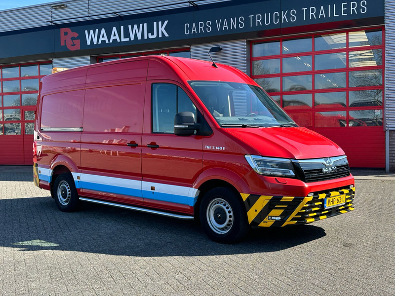 MAN TGE 3.140 E Elektrisch APK 11-2025 Actieradius 130 km - Furgão, Carrinha elétrica: foto 1 MAN TGE 3.140 E Elektrisch APK 11-2025 Actieradius 130 km - Furgão, Carrinha elétrica: foto 1