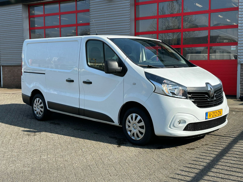 Renault Trafic 1.6 dCi T27 - Furgão compacto: foto 1 Renault Trafic 1.6 dCi T27 - Furgão compacto: foto 1