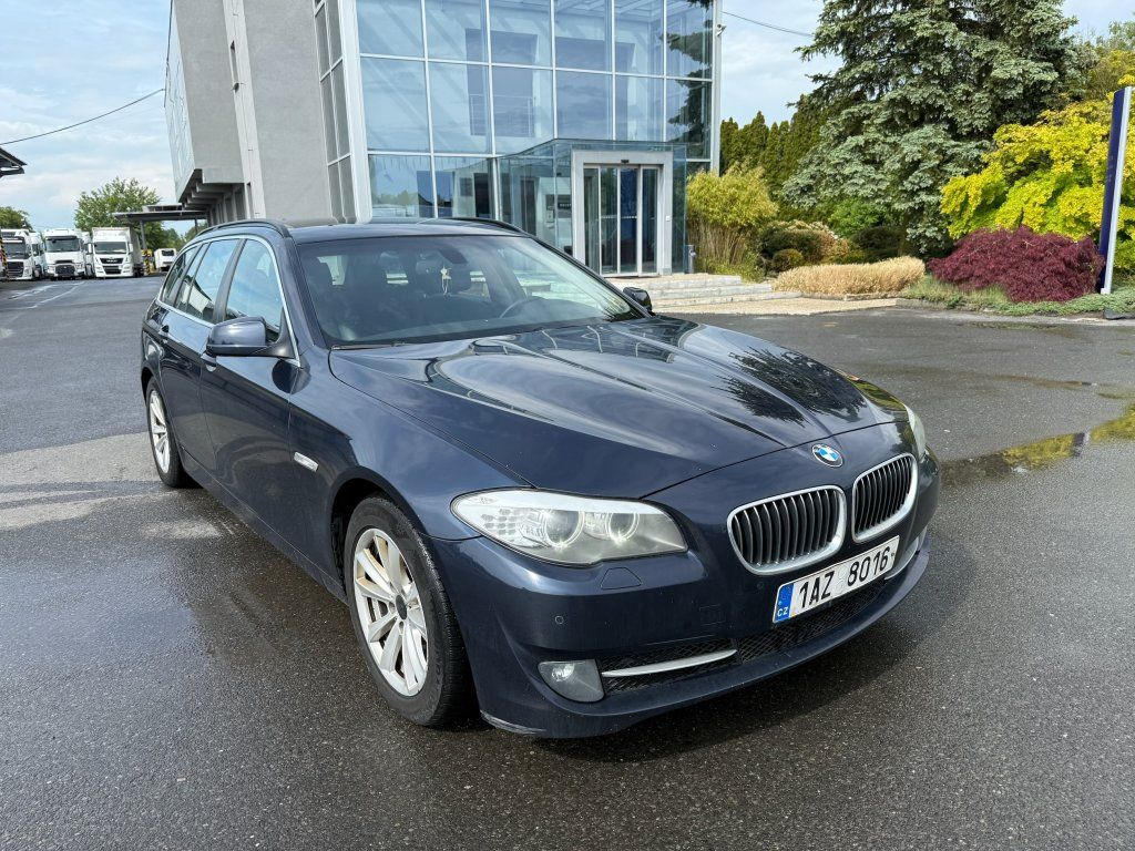 BMW 520D Touring F11 - Automóvel: foto 1 BMW 520D Touring F11 - Automóvel: foto 1