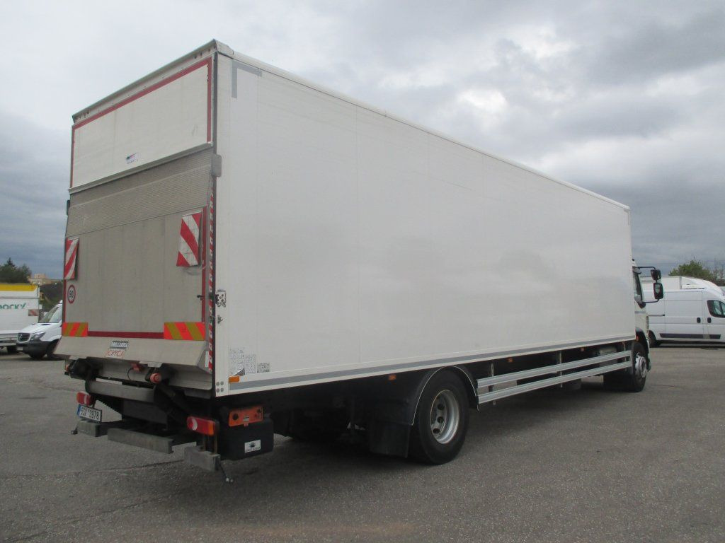 Camião furgão DAF 18.290: foto 6