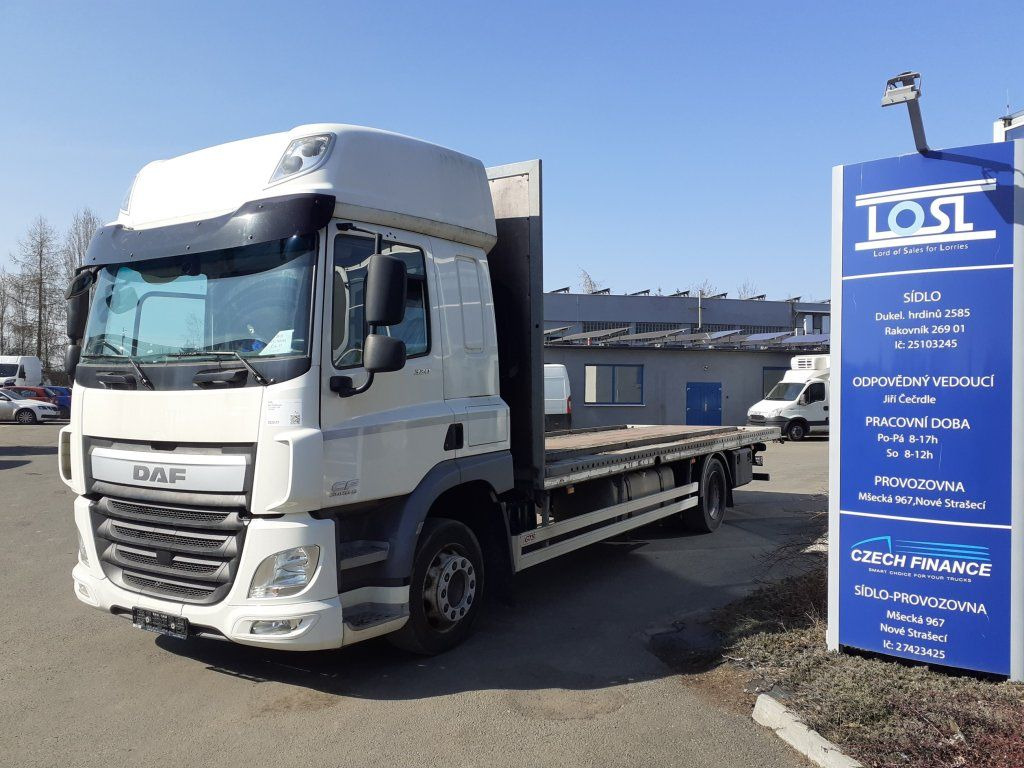 DAF CF320 EURO 6 - Camião de caixa aberta/ Plataforma: foto 1 DAF CF320 EURO 6 - Camião de caixa aberta/ Plataforma: foto 1