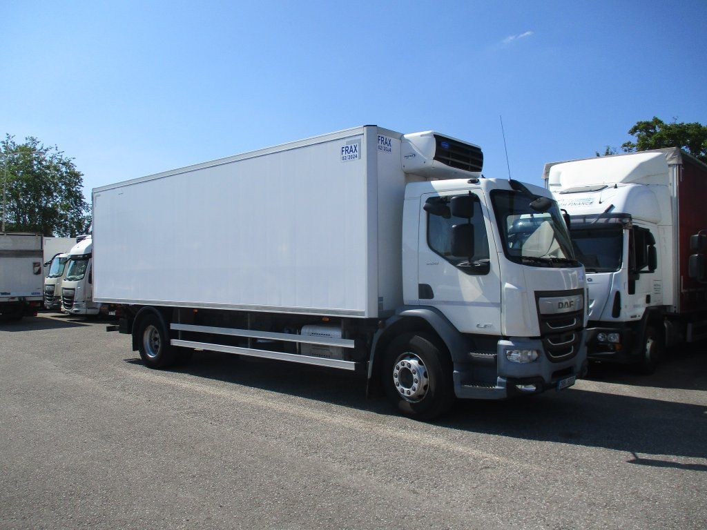 DAF LF 18.260 - Camião frigorífico: foto 2 DAF LF 18.260 - Camião frigorífico: foto 2