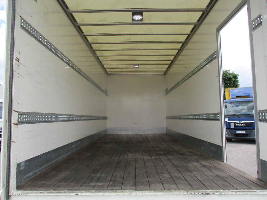 Leasing de  DAF LF 230 Dhollandia 2T DAF LF 230 Dhollandia 2T: foto 9